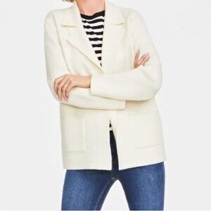 On 34th Elegant Women's Cream Blazer